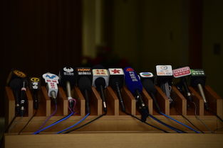 爱游戏-体育新闻中心开展体育传媒人才职业素养培训,体育培训宣传页 第3张